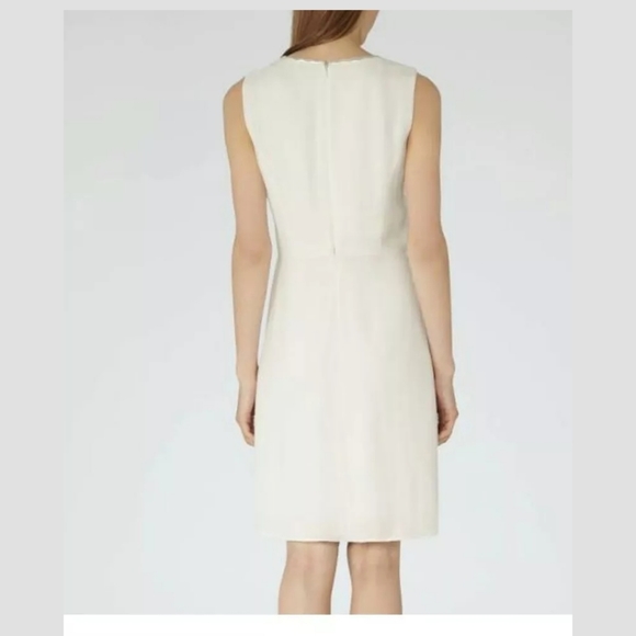 Dress - Picture 3 of 6